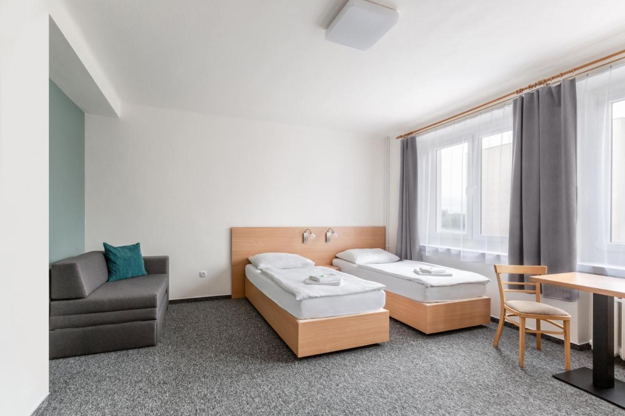 Hotel Trim Pardubice Zewnętrze zdjęcie