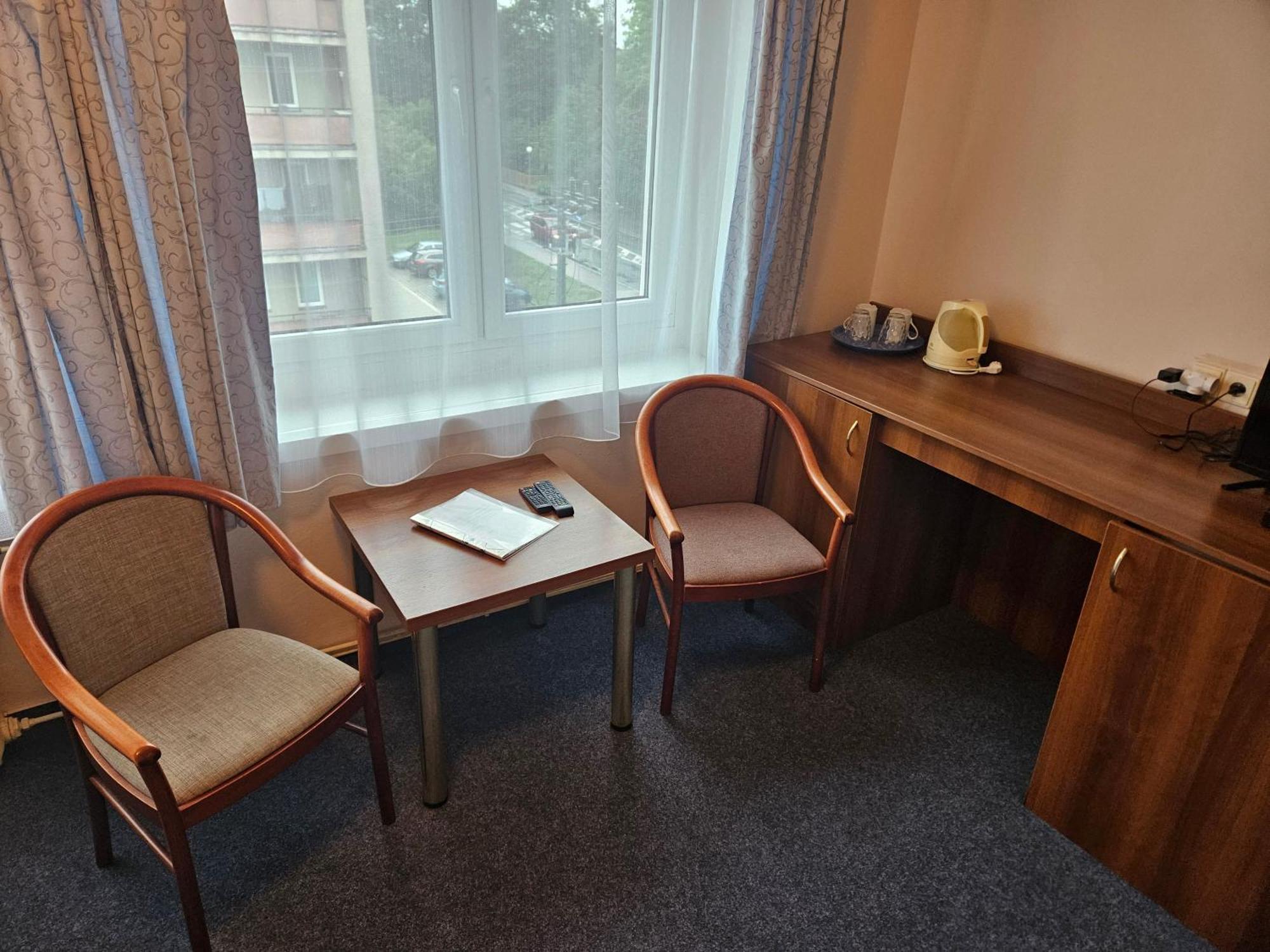 Hotel Trim Pardubice Zewnętrze zdjęcie